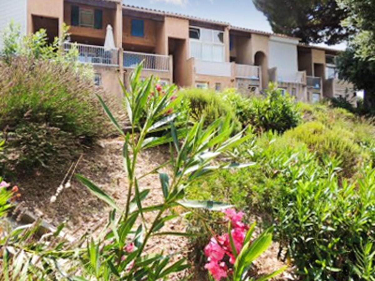 Maison Charmante A Cogolin Avec Vue Sur La Mer Et Piscine Kültér fotó
